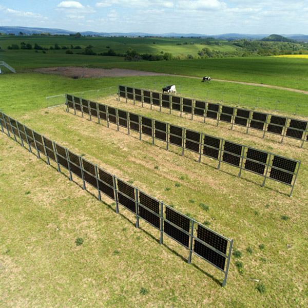 Bifacial vertical solar